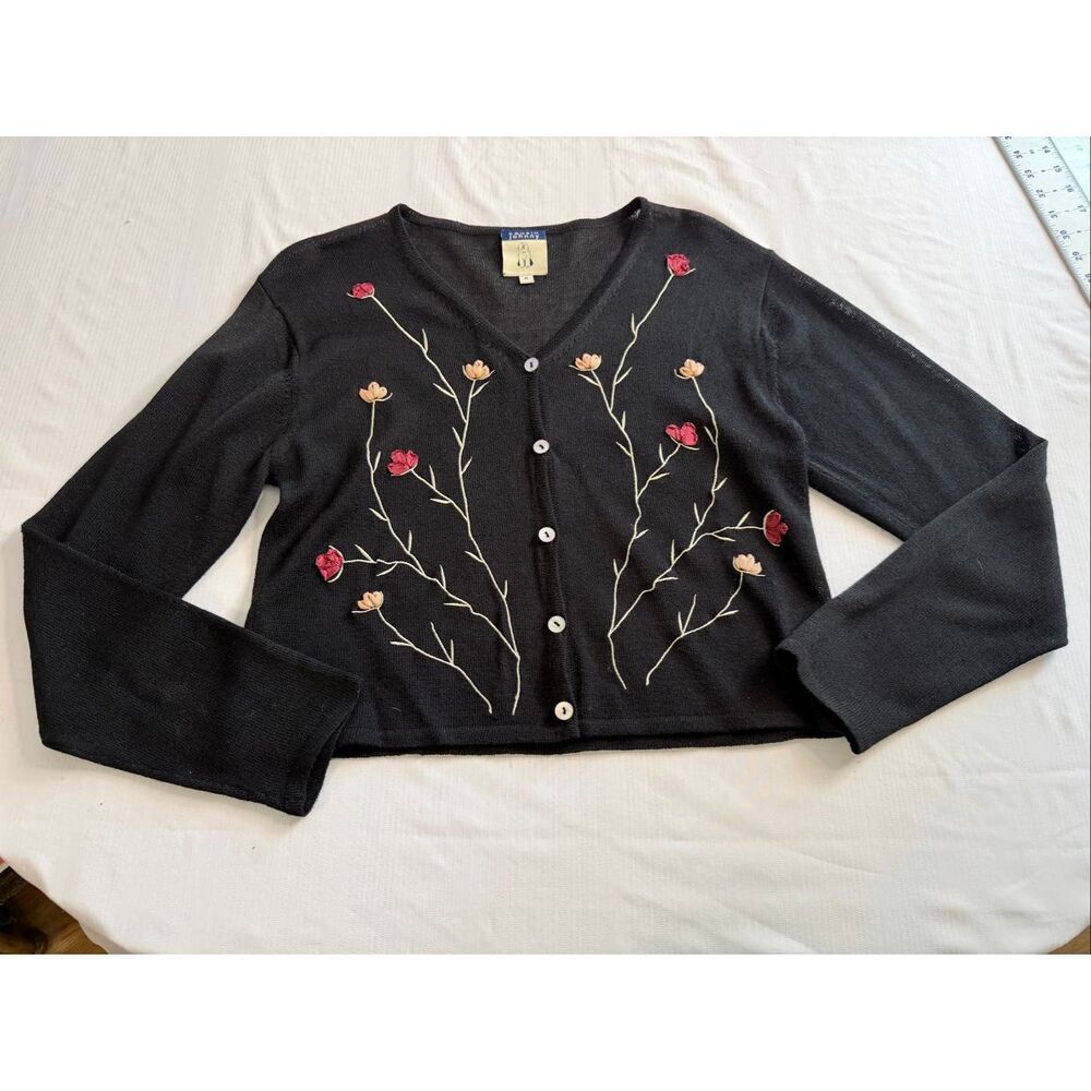 Cousin Johnny Black Vintage Floral Embroidered Cardigan Sweater Size Medium